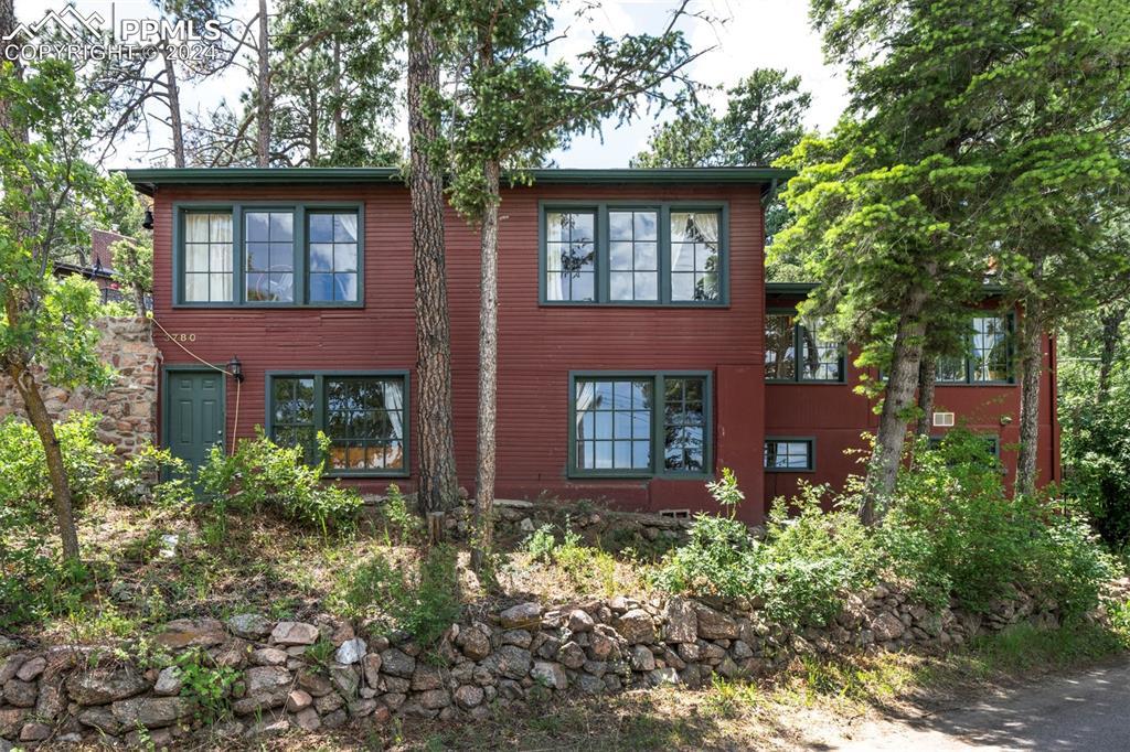 3780 Overlook Rd., Colorado Springs, CO 80906