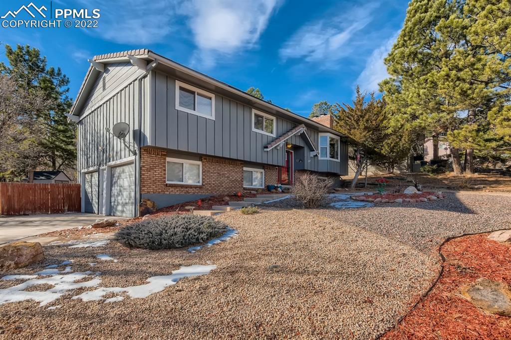 7010 Buckhorn Cir., Colorado Springs, CO 80919