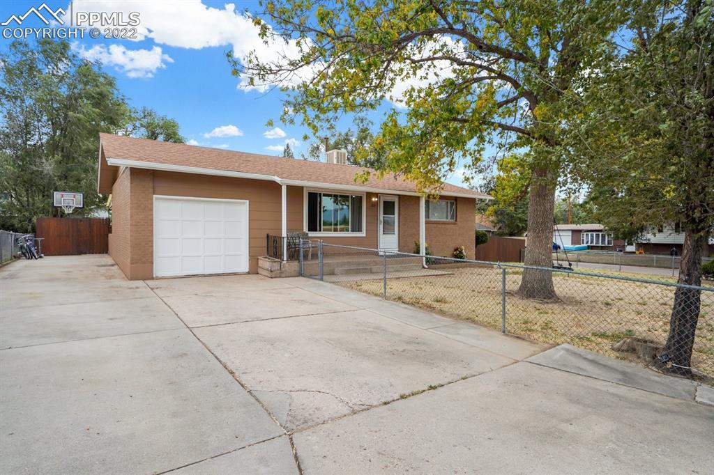 125 Harvard St., Colorado Springs, CO 80911