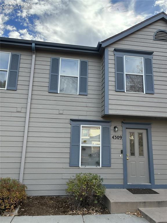 4309 Hawks Lookout Ln., Colorado Springs, CO 80916
