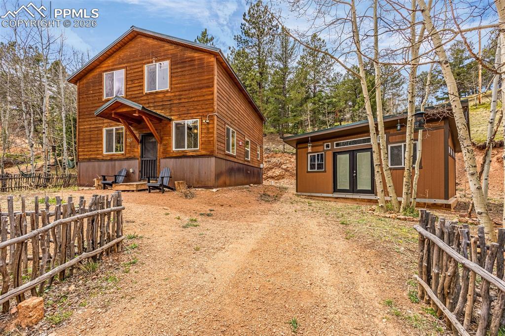 325 Willow Rd., Divide, CO 80814