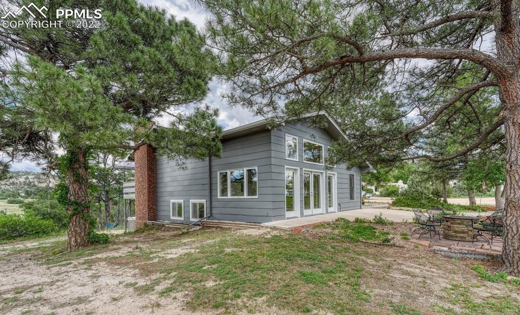 1070 Eagle Rock Rd., Colorado Springs, CO 80918