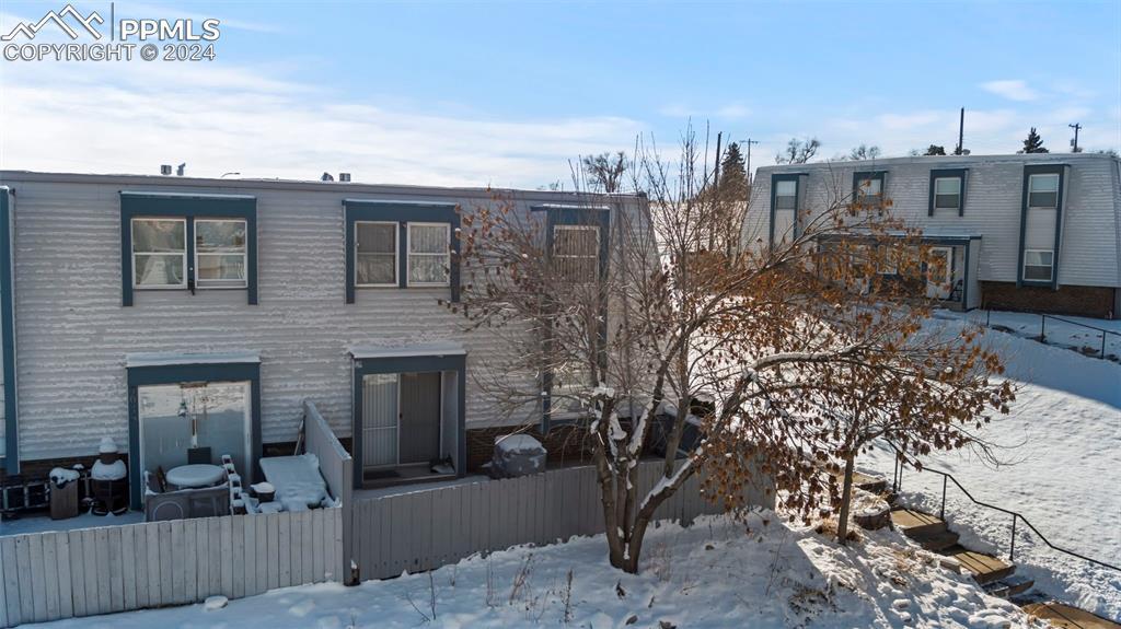 3043 E Fountain Blvd., Colorado Springs, CO 80910
