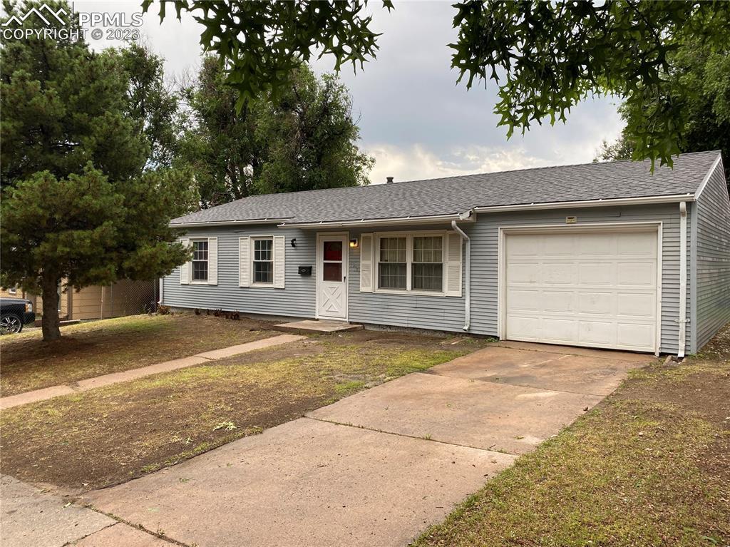 30 N Brentwood Dr., Colorado Springs, CO 80909