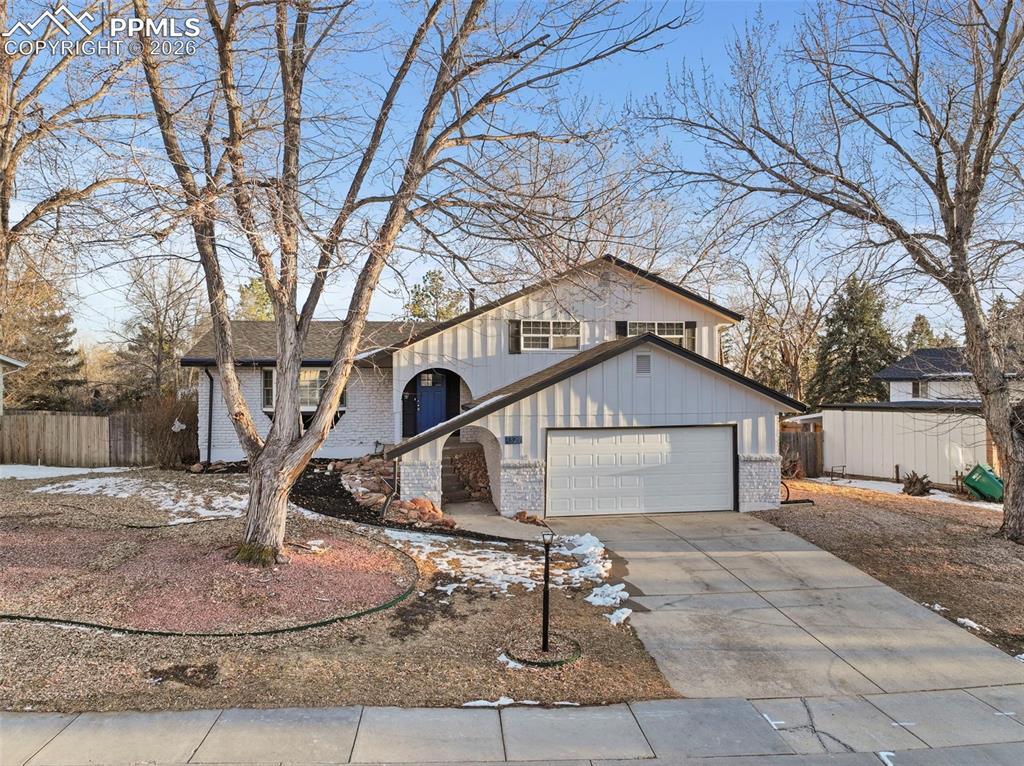 1327 Kern St., Colorado Springs, CO 80915