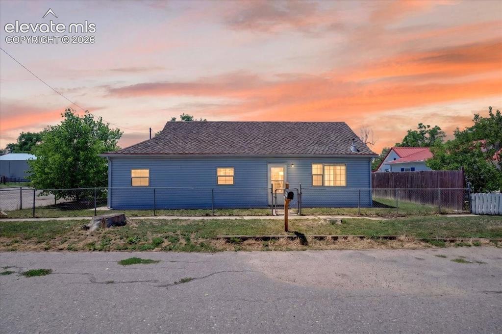 505 2nd Ave., Deer Trail, CO 80105
