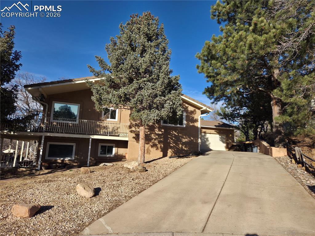 2432 Zane Cir., Colorado Springs, CO 80909