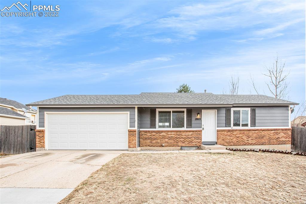 2005 Farnsworth Dr., Colorado Springs, CO 80916