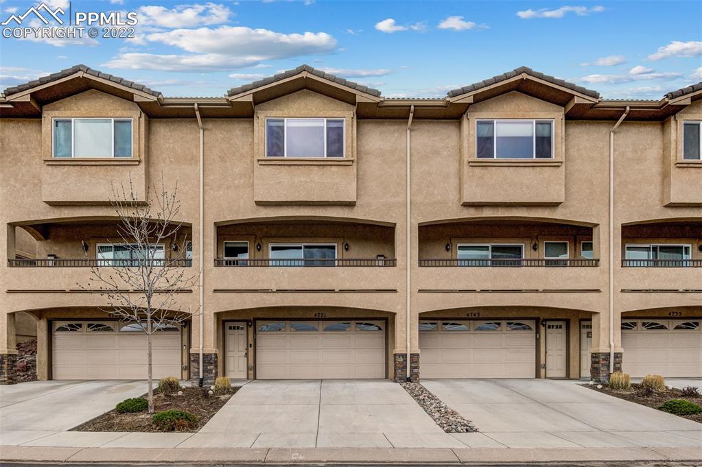 4751 Iron Horse Villas Point, Colorado Springs, CO 80917