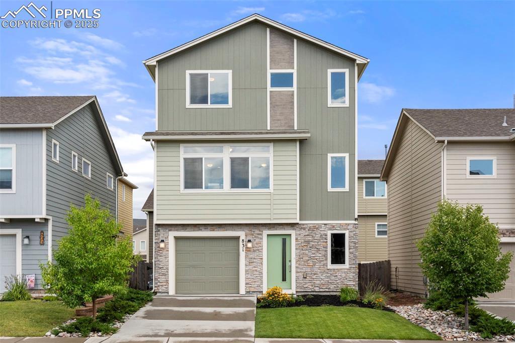 831 Endeavor Way, Colorado Springs, CO 80915