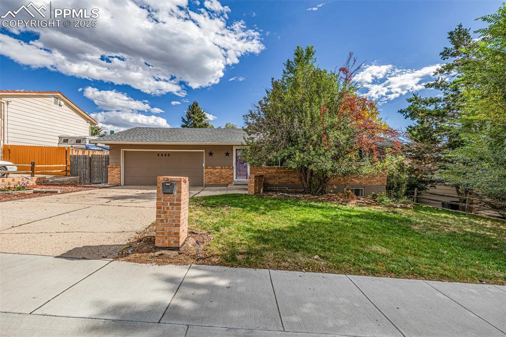 5445 Del Paz Dr., Colorado Springs, CO 80918