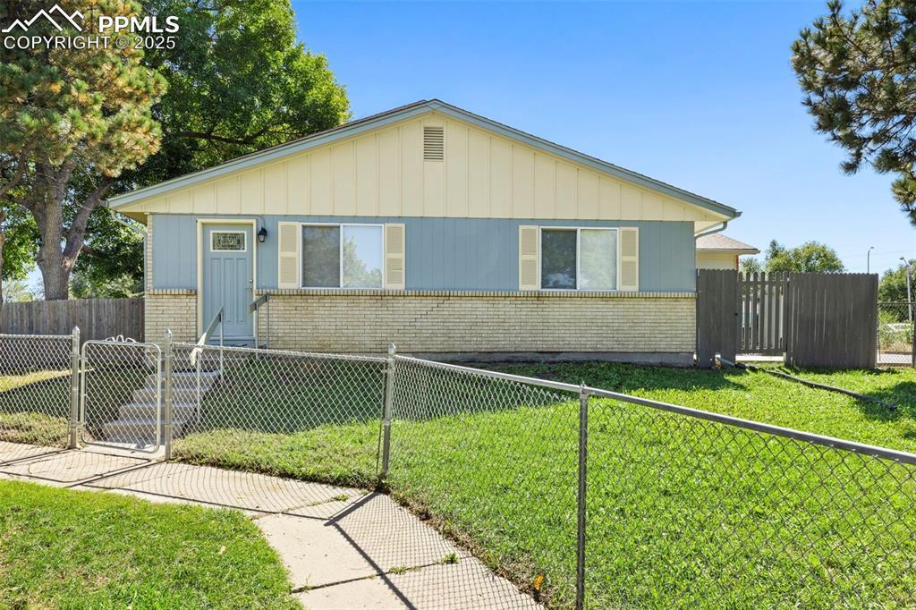 4104 Husted Mill Ct., Colorado Springs, CO 80910