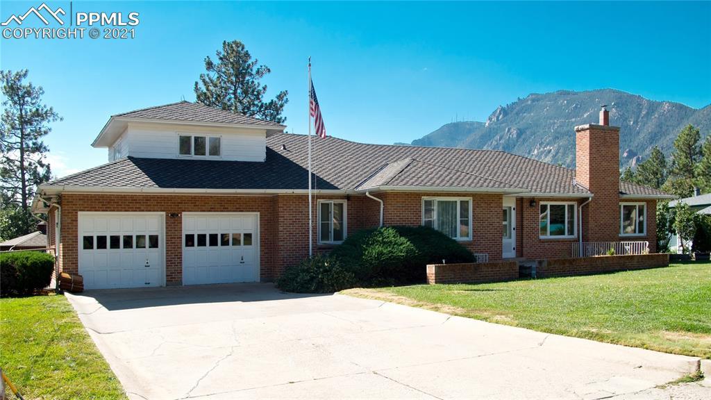 1345 Hermosa Way, Colorado Springs, CO 80906