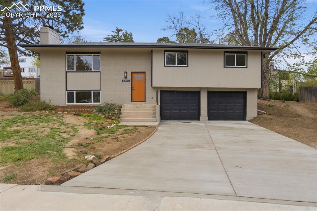 5345 Babcock Ter., Colorado Springs, CO 80915