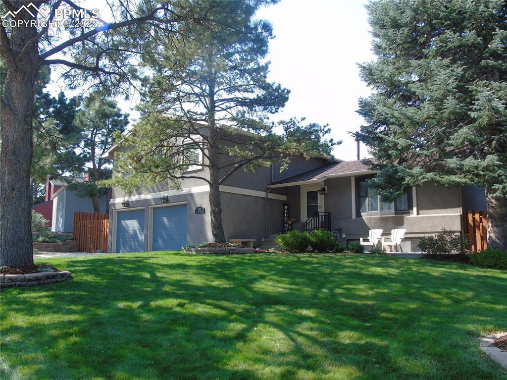 6080 Castlewood Ln., Colorado Springs, CO 80918