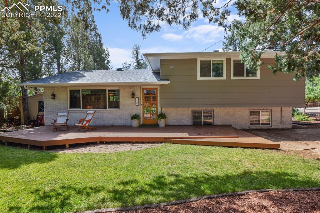 6 Cresta Rd., Colorado Springs, CO 80906