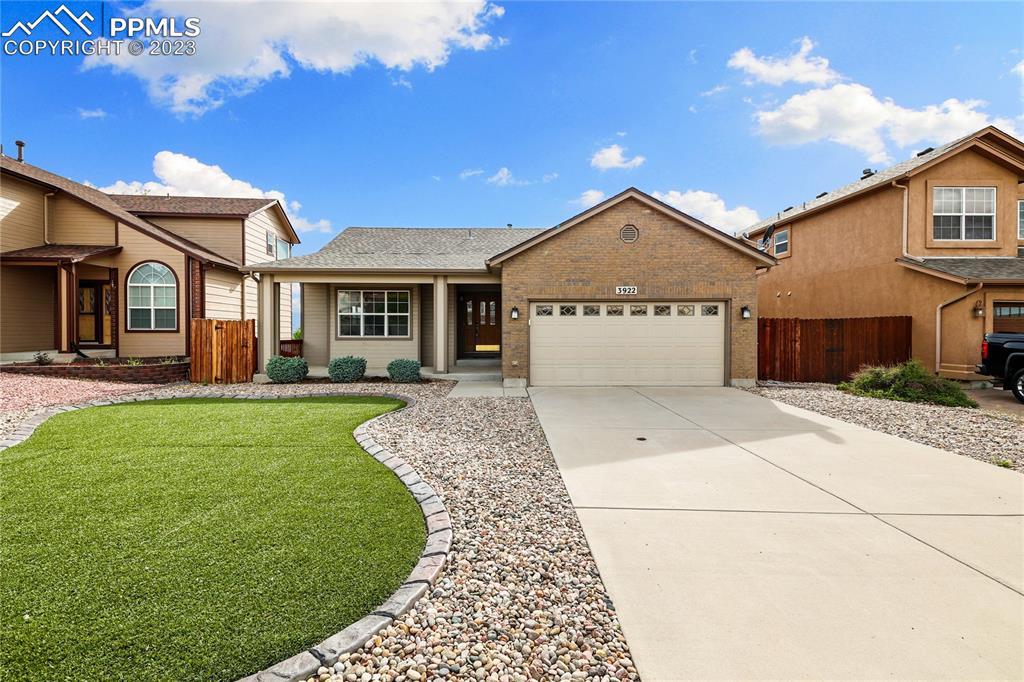 3922 Roan Dr., Colorado Springs, CO 80922