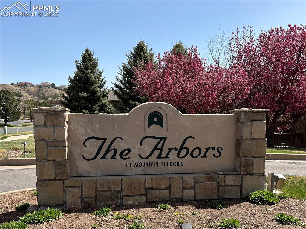 2172 Denton Grove #102, Colorado Springs, CO 80919