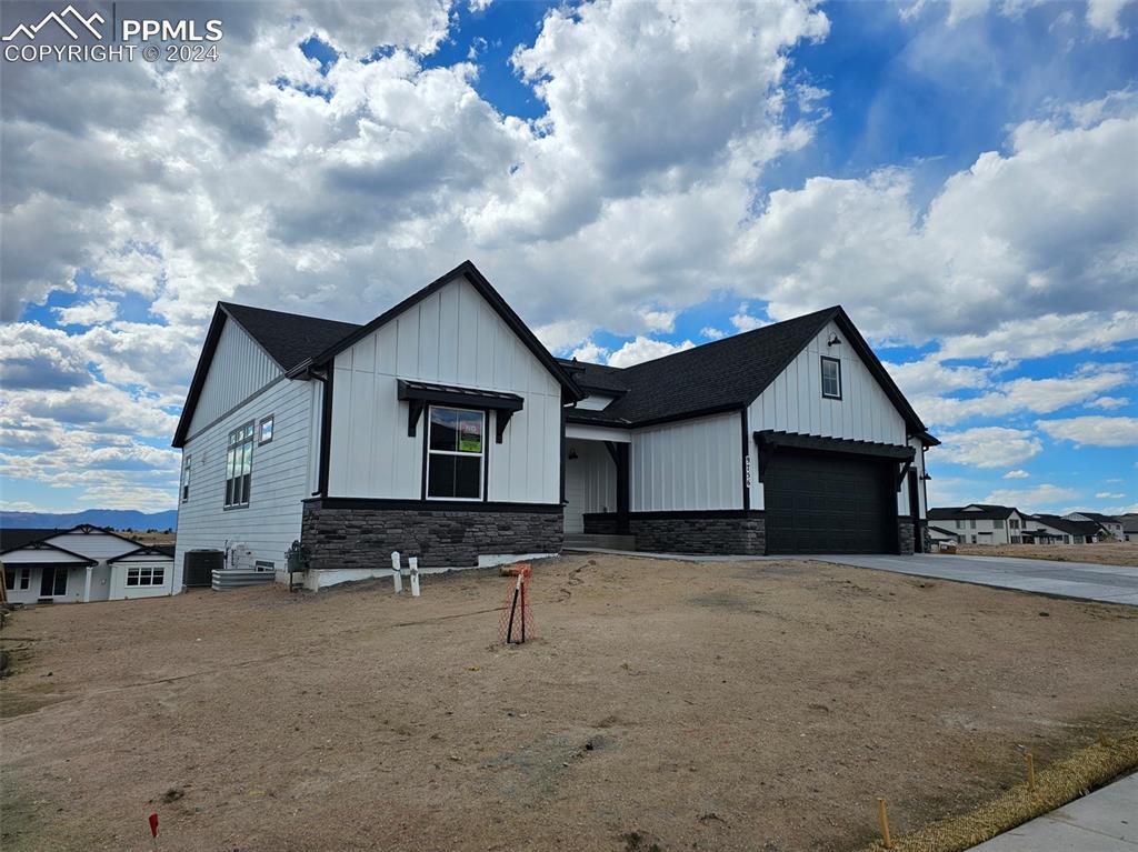 9756 Owl Perch Loop, Colorado Springs, CO 80908