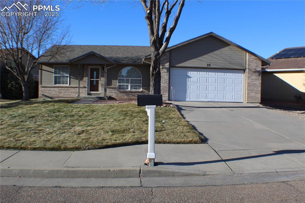 26 Thames Dr., Pueblo, CO 81005