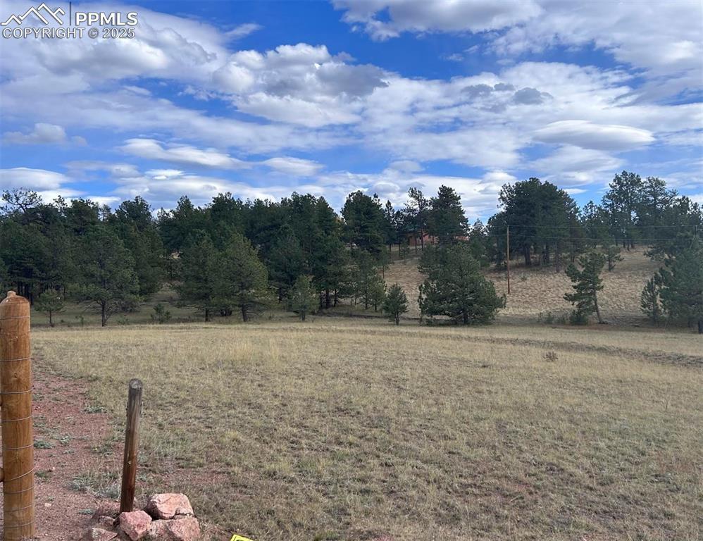 382 Arrowhead Dr., Florissant, CO 80816