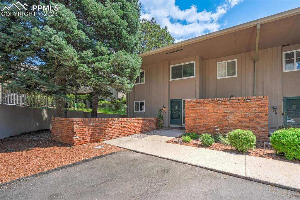 5202 Kissing Camels Dr. #7, Colorado Springs, CO 80904