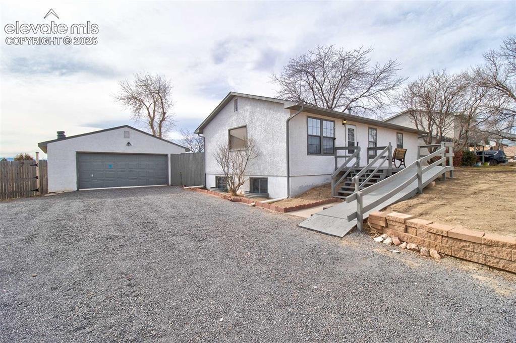 257 S Bailey Dr., Pueblo West, CO 81007