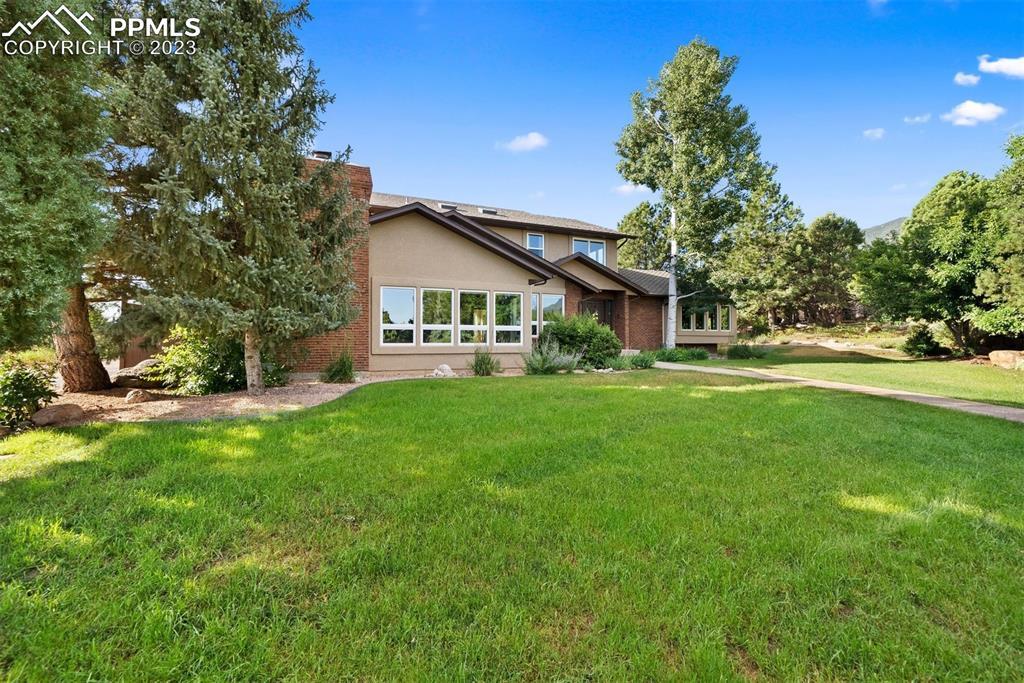 145 Huntington Pl., Colorado Springs, CO 80906