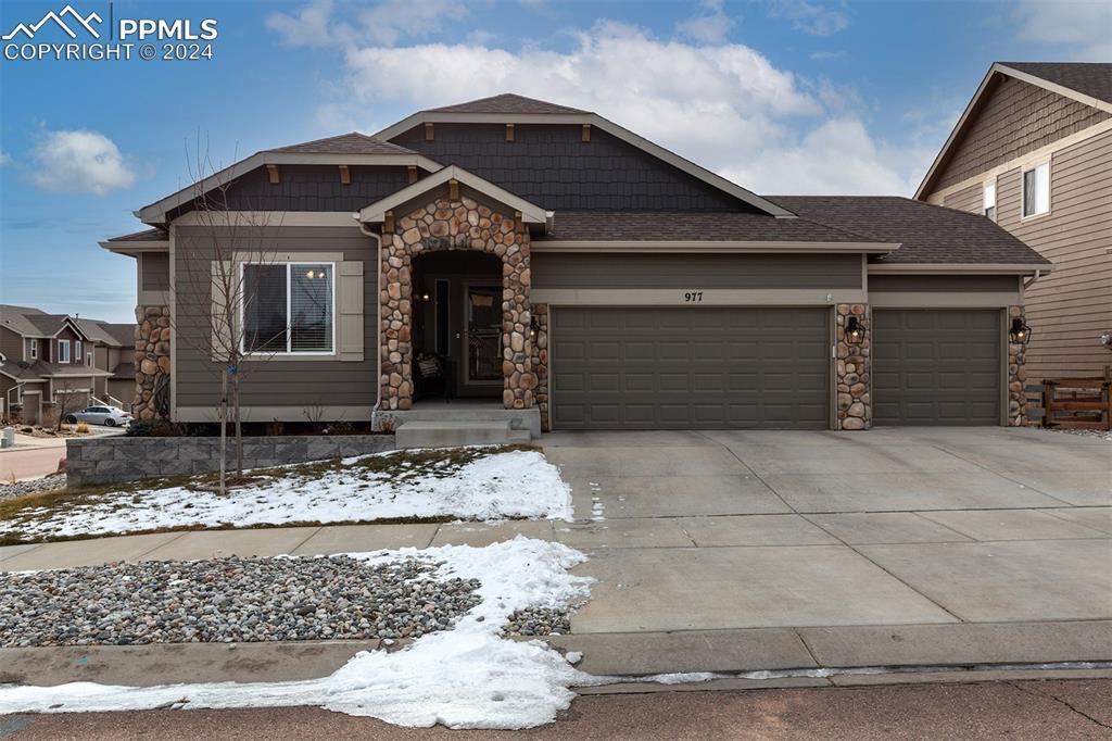 977 Salmon Pond Way, Colorado Springs, CO 80921