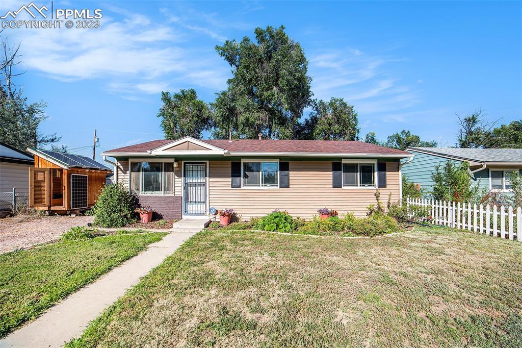 45 Easy St., Colorado Springs, CO 80911