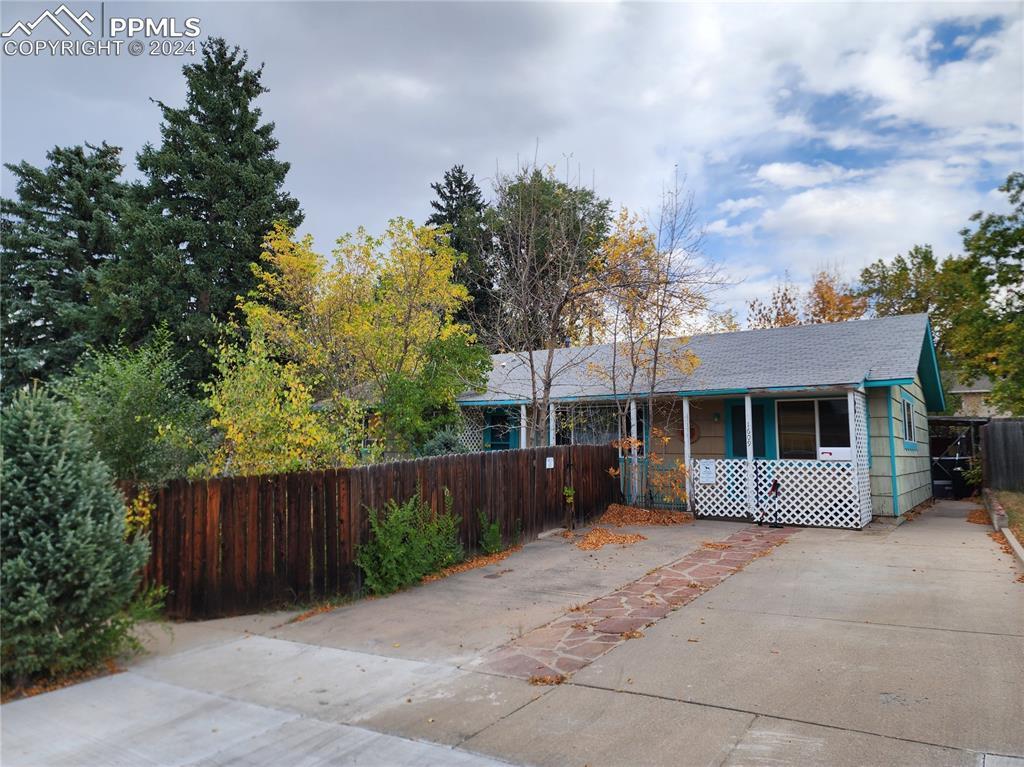 1609 Bates Dr., Colorado Springs, CO 80909