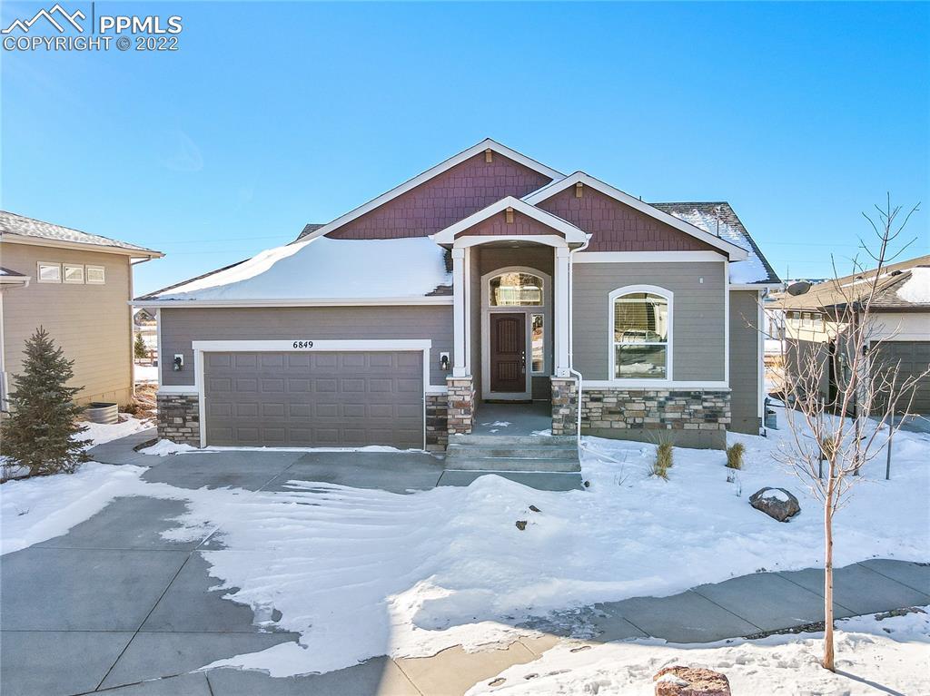 6849 Black Saddle Dr., Colorado Springs, CO 80924