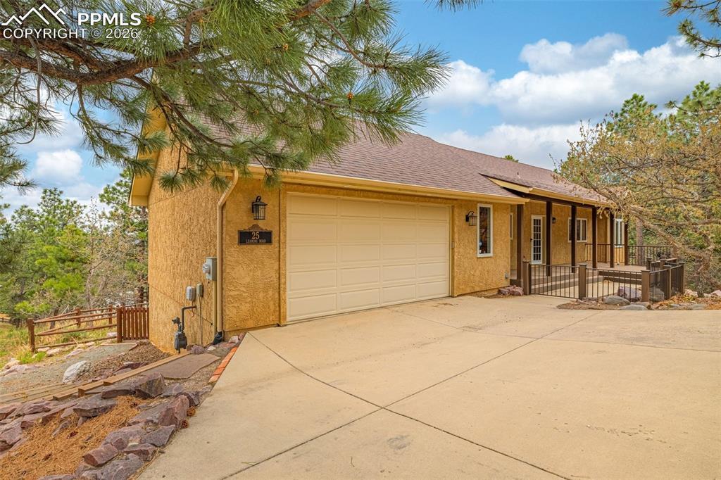 25 Leaming Rd., Colorado Springs, CO 80906