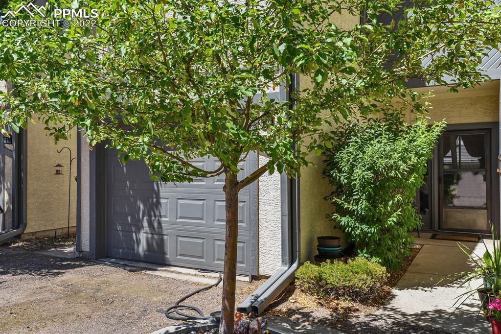 4879 Bluestem Dr., Colorado Springs, CO 80917