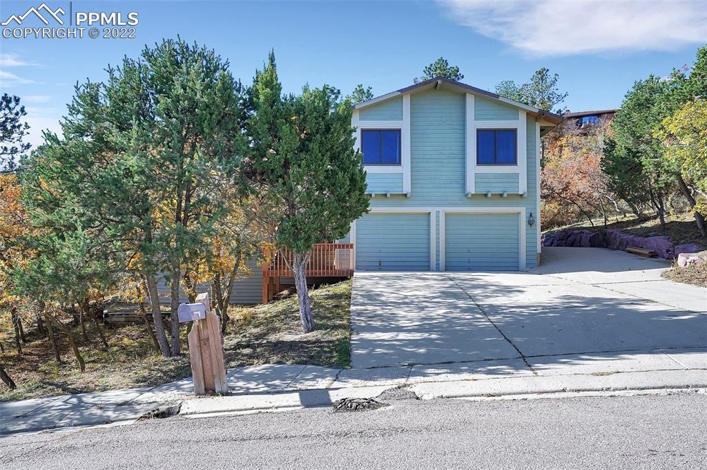 1365 Big Valley Dr., Colorado Springs, CO 80919