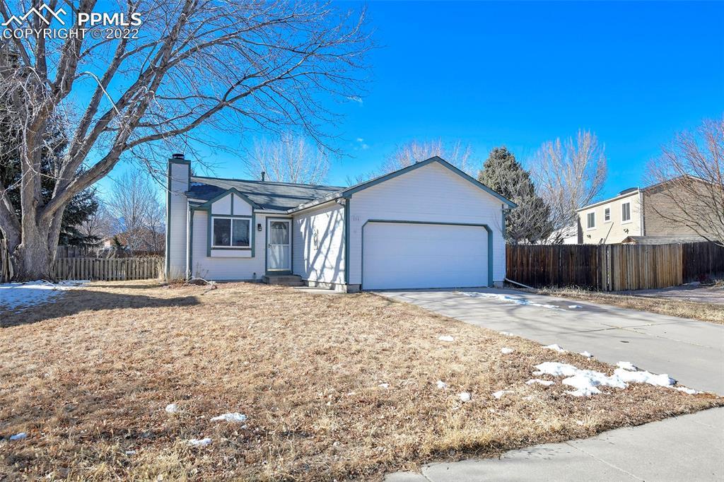 1210 Sandpiper Dr., Colorado Springs, CO 80916