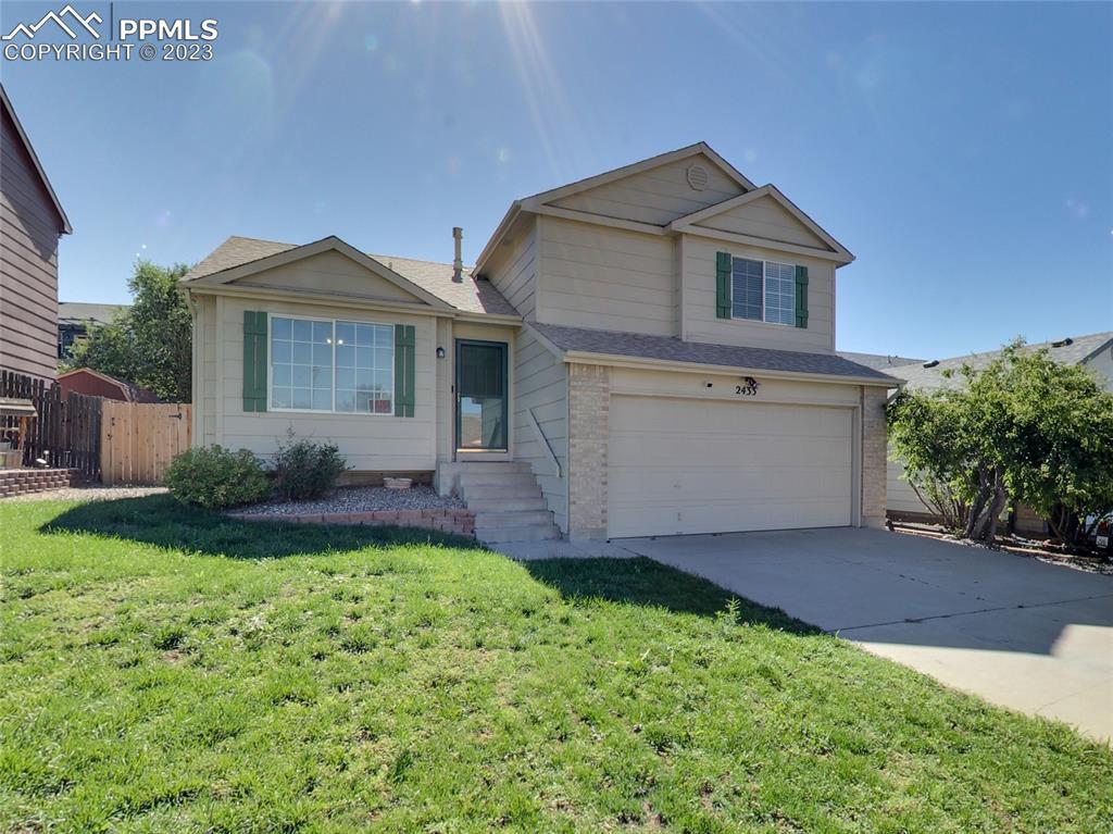 2433 Rocklin Dr., Colorado Springs, CO 80915