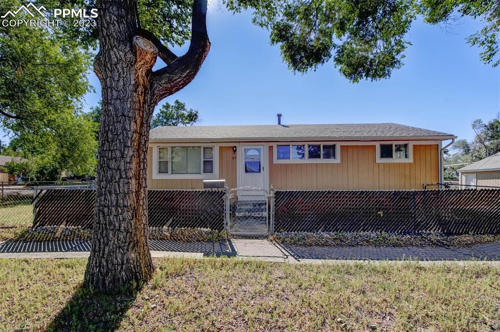 115 N 29th St., Colorado Springs, CO 80904