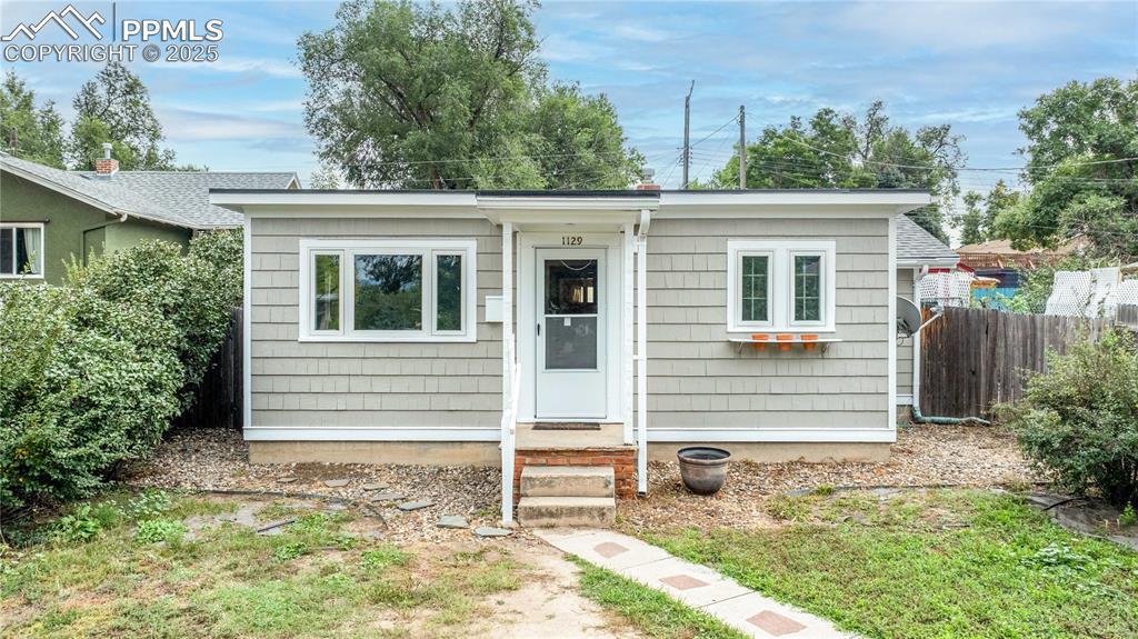 1129 N Cedar St., Colorado Springs, CO 80903