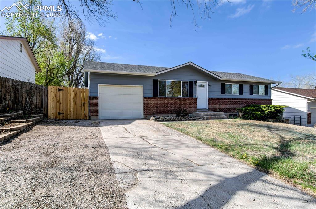 4737 S Gracemoor Cir., Colorado Springs, CO 80917