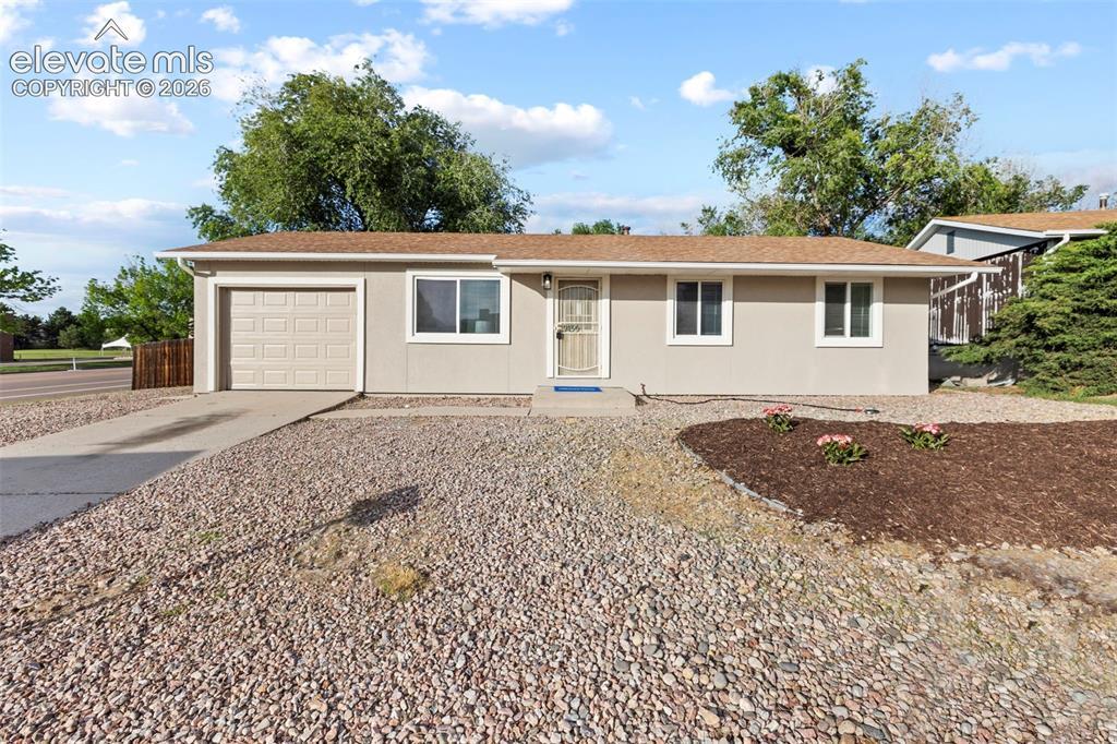 2135 Jet Wing Dr., Colorado Springs, CO 80916
