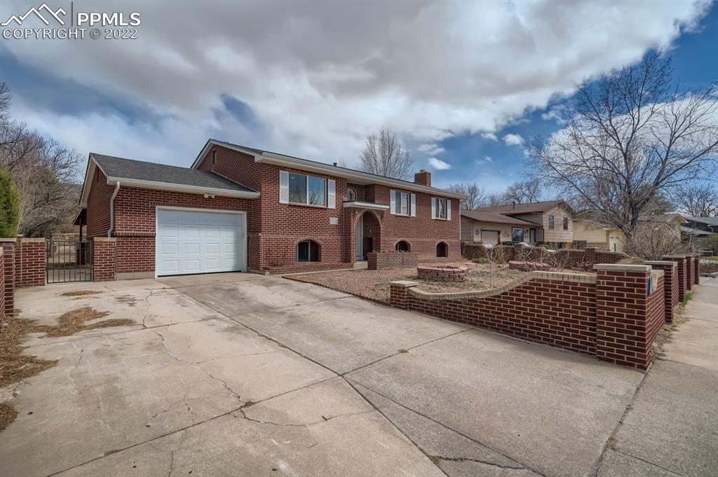 6933 Metropolitan St., Colorado Springs, CO 80911