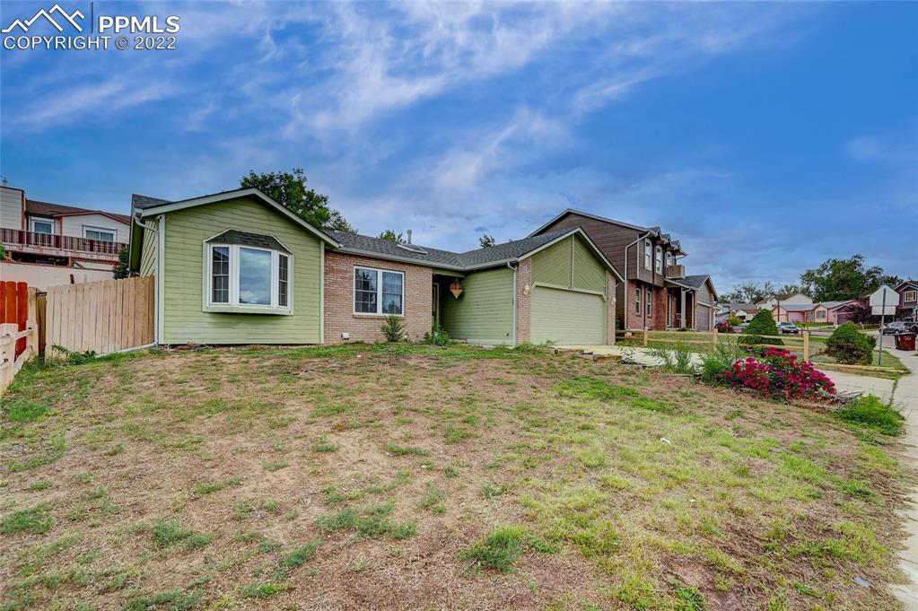 858 Hubbell Dr., Colorado Springs, CO 80911