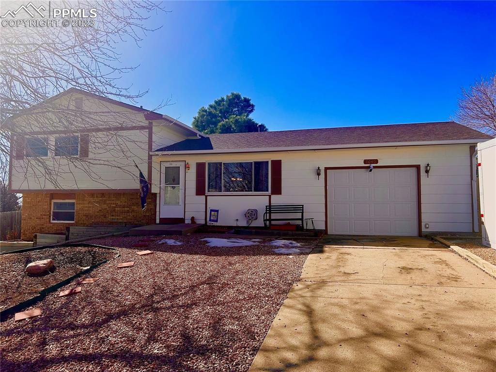 7040 Woody Creek Dr., Colorado Springs, CO 80911