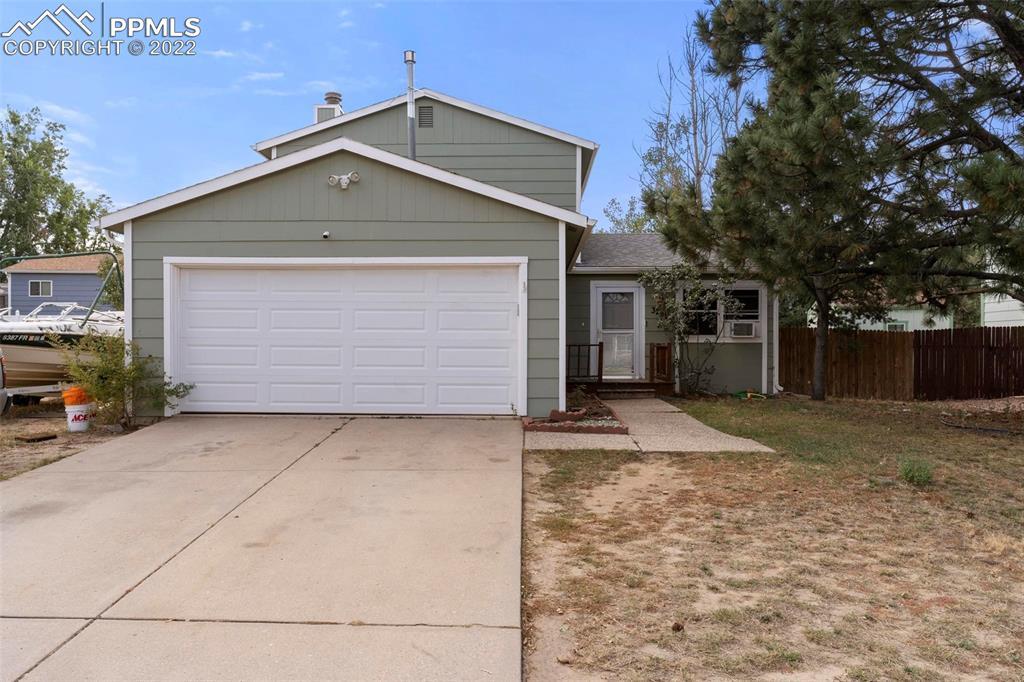 3236 Foxridge Dr., Colorado Springs, CO 80916
