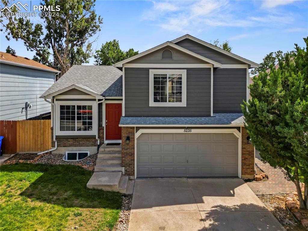 5235 Paradox Dr., Colorado Springs, CO 80923