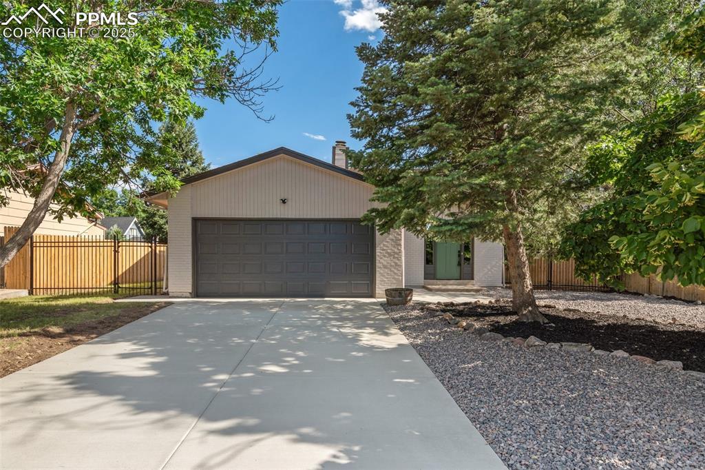 4615 Anjelina Cir., Colorado Springs, CO 80916