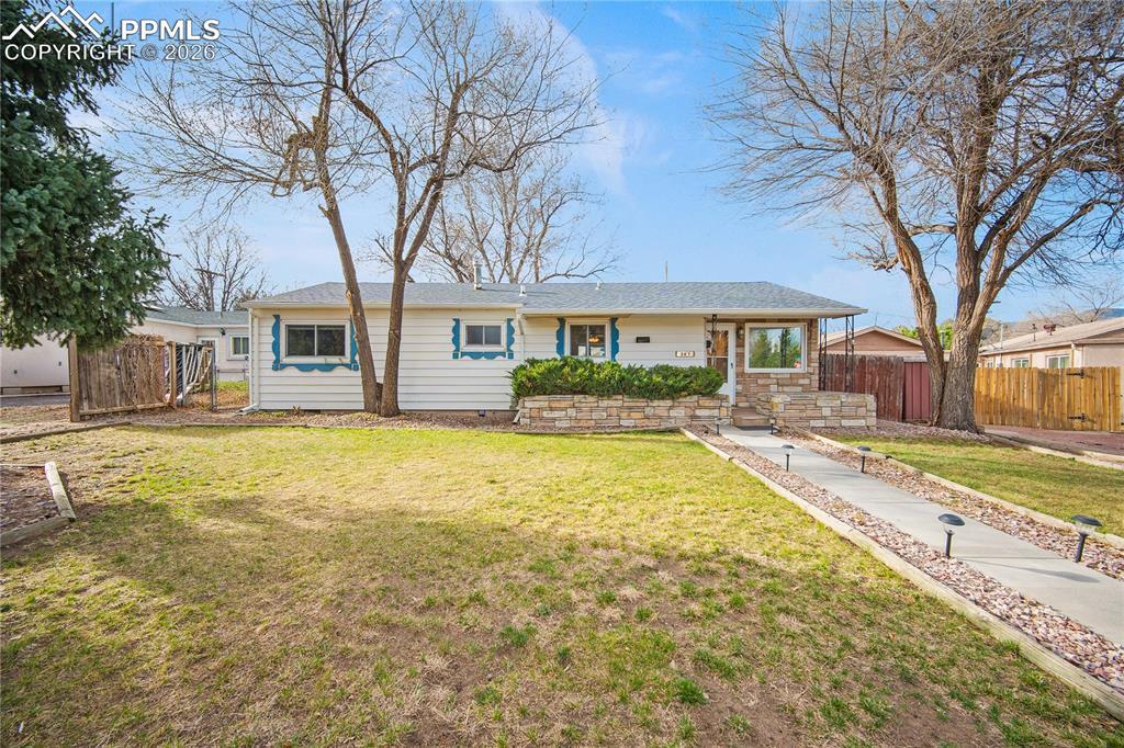 303 Solar Dr., Colorado Springs, CO 80907