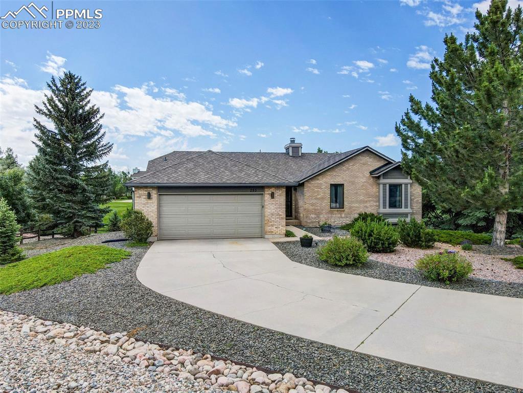 285 Desert Inn Way, Colorado Springs, CO 80921