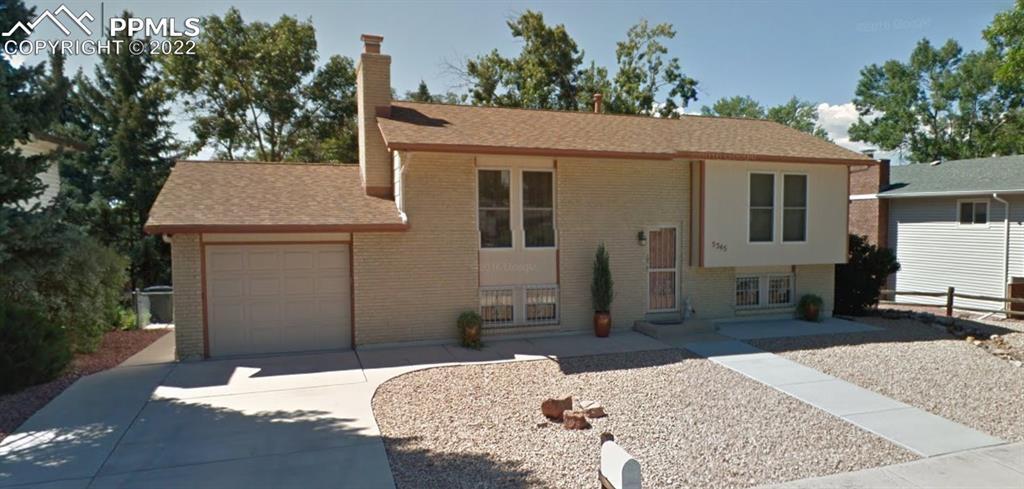 5345 Waddell Ave., Colorado Springs, CO 80915